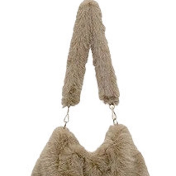 DEVORAH'S SECRET Mink Stylish Faux Fur Bag - Picture 3 of 4